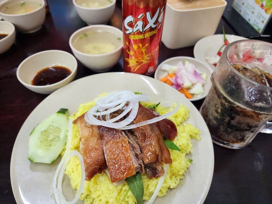Cơm Gà Quảng Ngãi: Hương vị đặc sản đậm chất Miền Trung