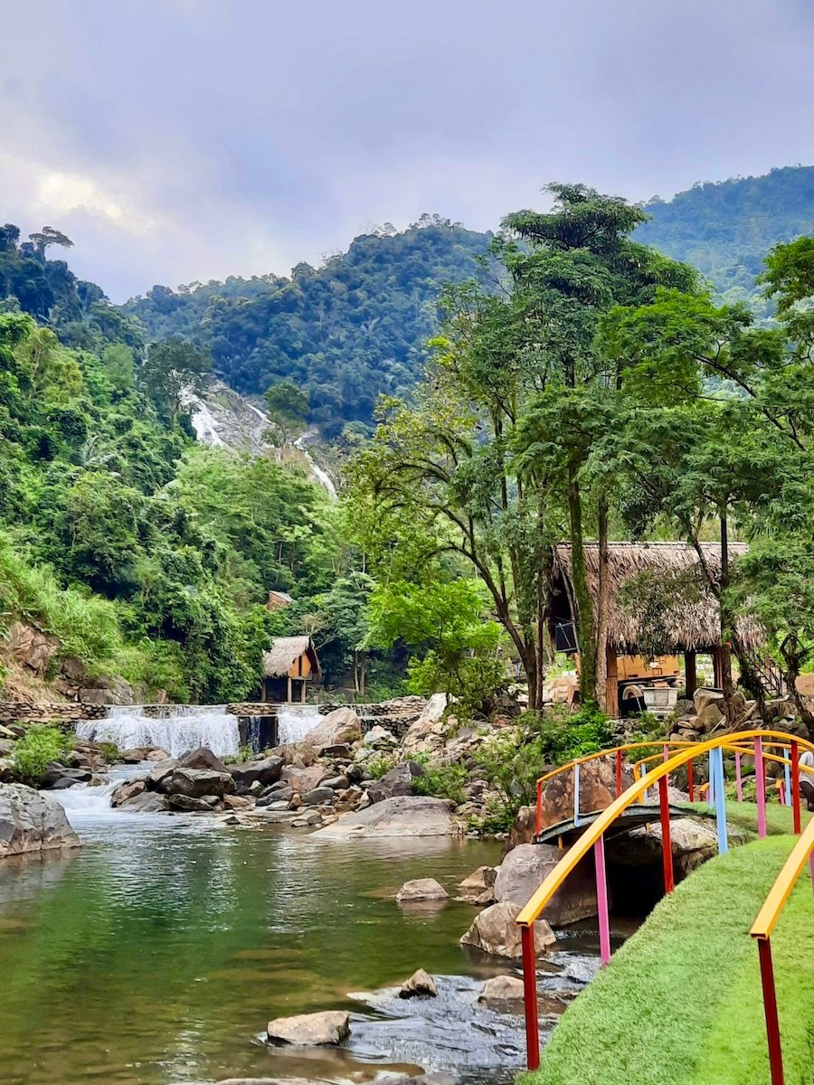 khu-du-lich-quang-ngai-thac-trang-minh-long-3