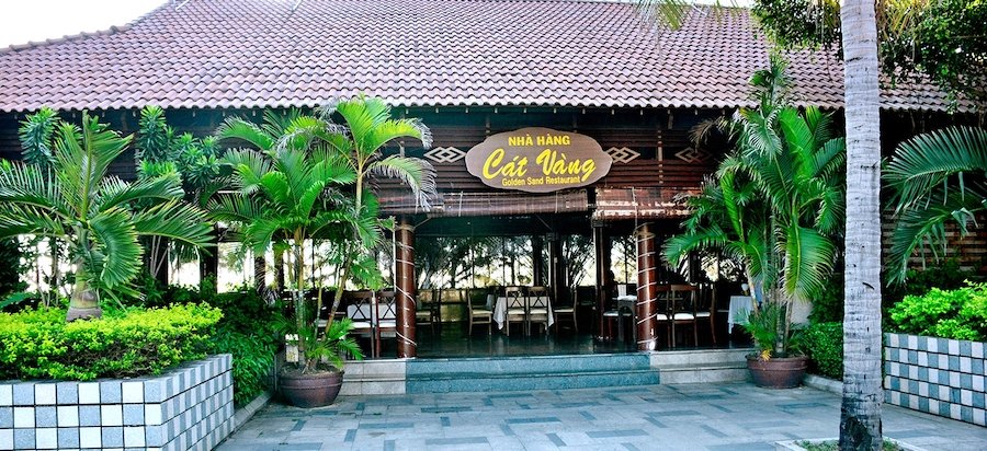 Nhà hàng tại Resort Sa Huỳnh Quảng Ngãi