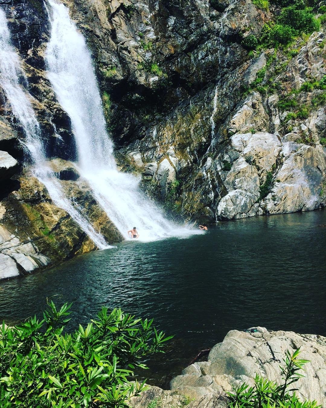 Thác trắng Minh Long Quảng Ngãi